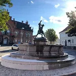 Huset Ved Springvandet * Randers