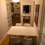Lejlighed Huset Ved Springvandet