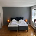 Huset Ved Springvandet Apartamento Randers