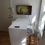 Huset Ved Springvandet *