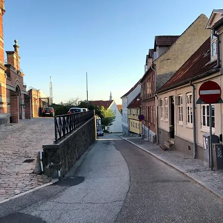 Huset Ved Springvandet راندرس