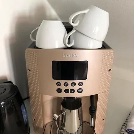 Huset Ved Springvandet 아파트 란데르스