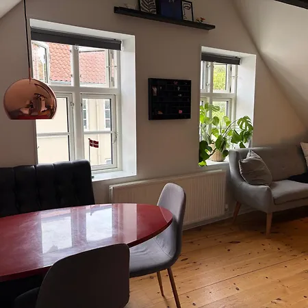 Huset Ved Springvandet شقة *