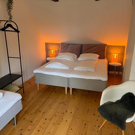 شقة Huset Ved Springvandet
