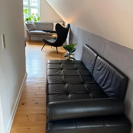 Huset Ved Springvandet *