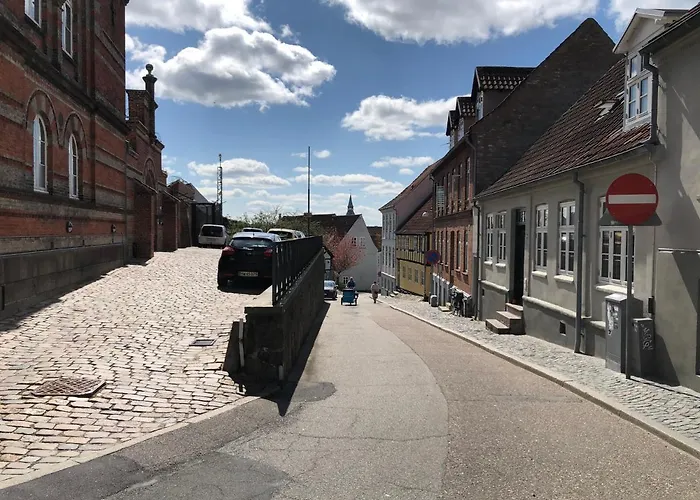 Huset Ved Springvandet *